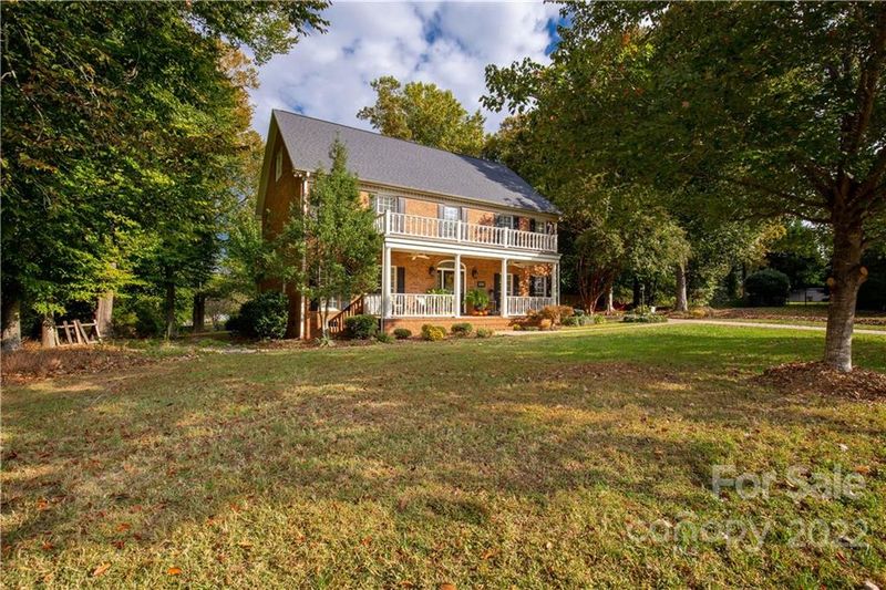 5202 Waterfall Ct, Gastonia, NC 28056