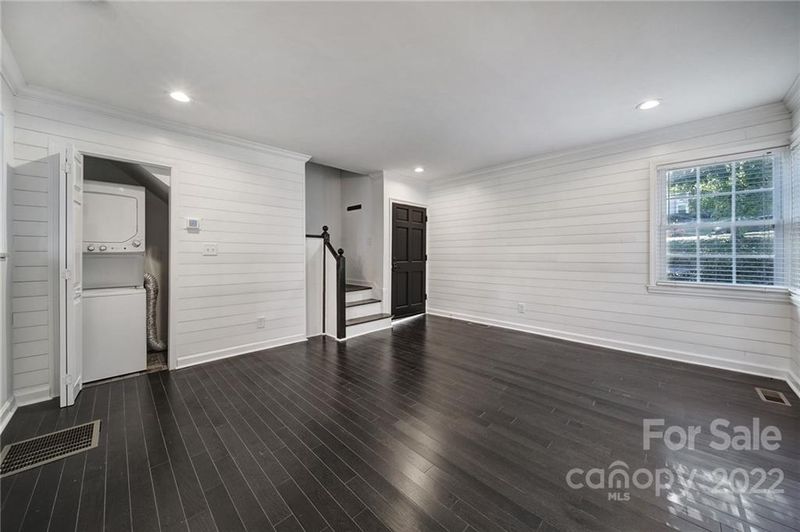 401 Wakefield Dr #A, Charlotte, NC 28209