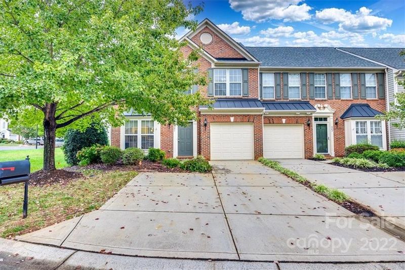 521 Pate Dr, Fort Mill, SC 29715
