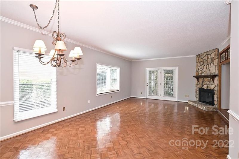 1016 Queens Rd #B, Charlotte, NC 28207