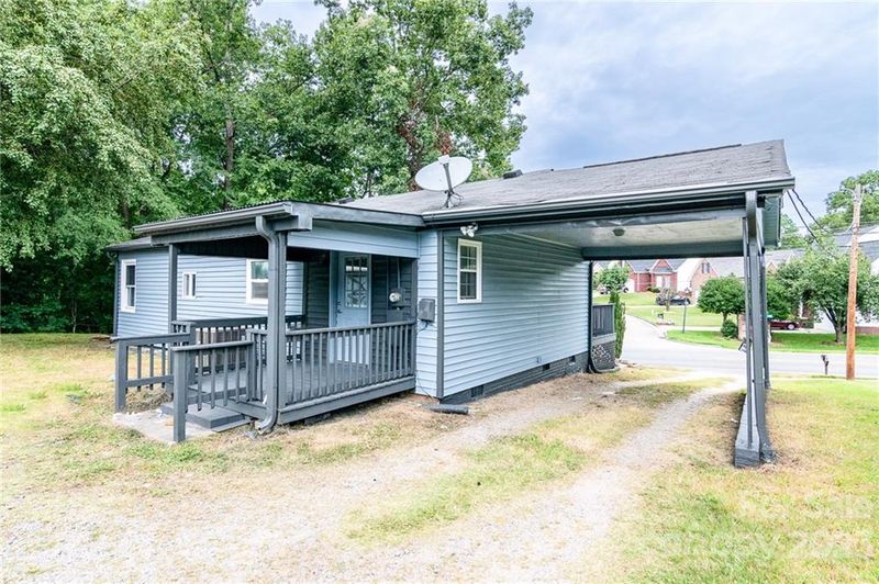 2526 Oakwood Ave, Kannapolis, NC 28081