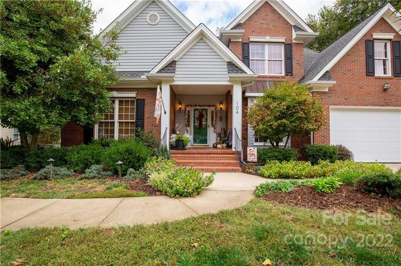 104 Gage Ct, Fort Mill, SC 29715