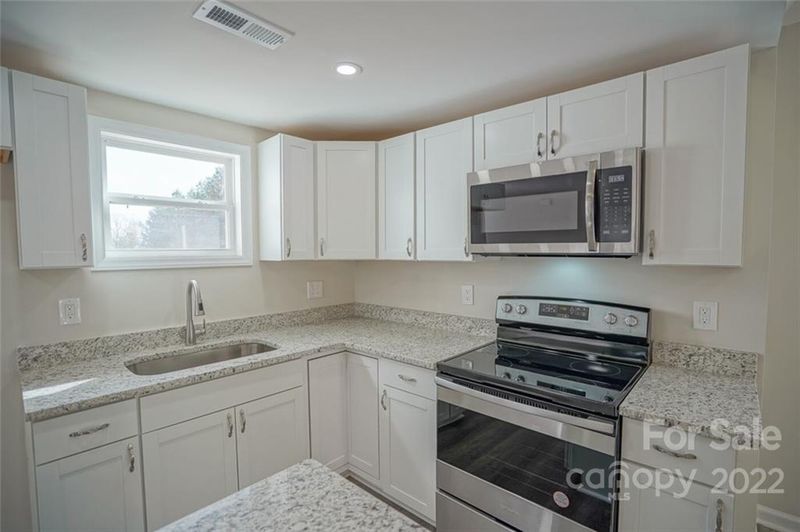 1751 Short St, Mount Pleasant, NC 28124