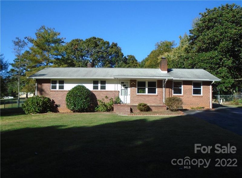 5153 Mays St, Conover, NC 28613