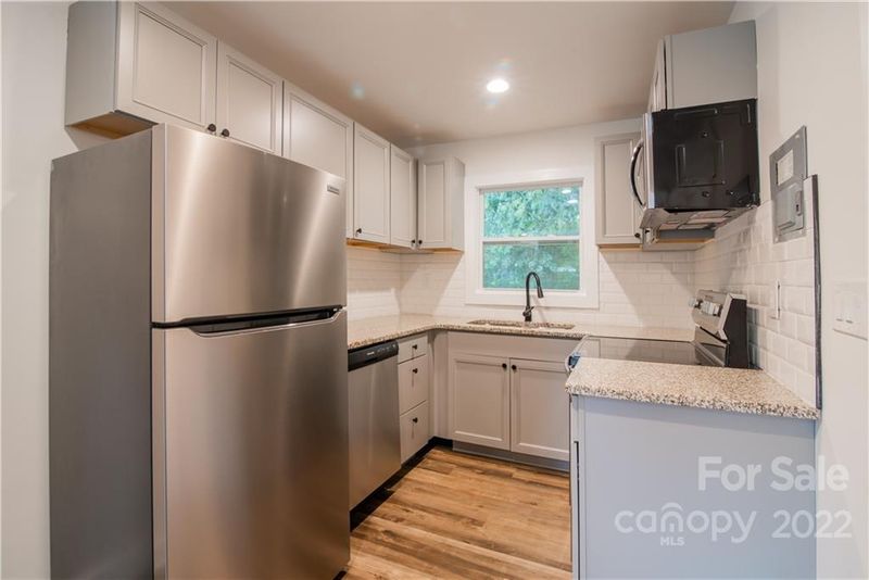 525 Winston St, Charlotte, NC 28206