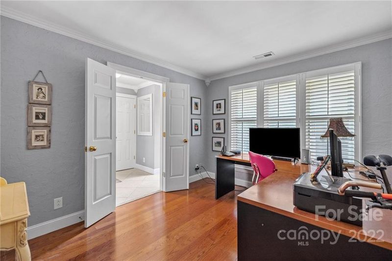 614 Portside Dr, Davidson, NC 28036