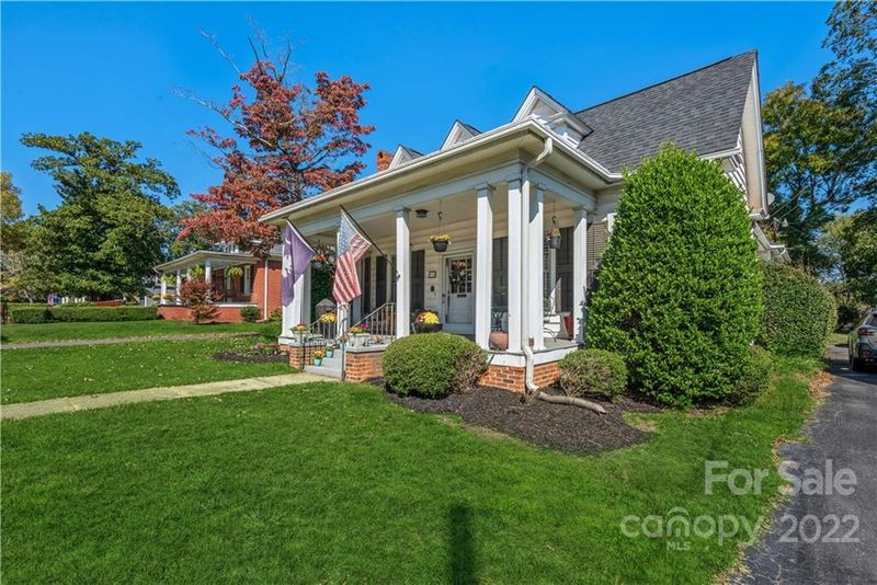 211 E Liberty St, York, SC 29745