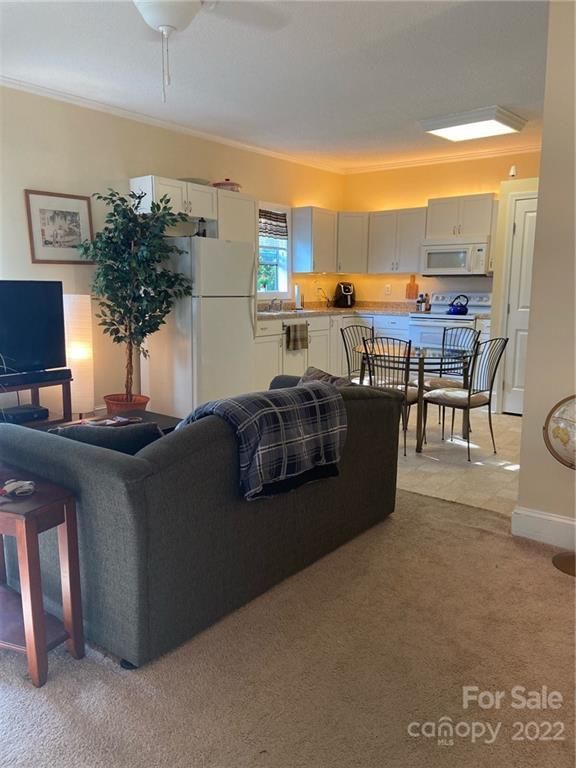 152 Academy Ave, Concord, NC 28025