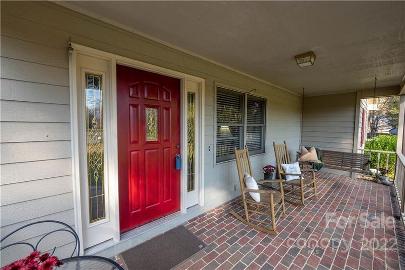 8201 Laurel Oak Ct, Harrisburg, NC 28075
