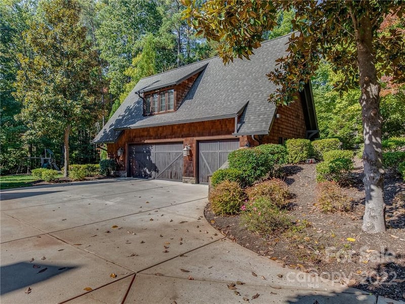 14140 Claysparrow Rd, Charlotte, NC 28278