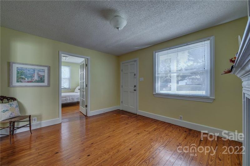 211 Sloan St, Belmont, NC 28012