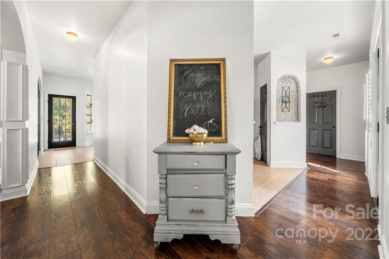 1252 Saint Johns Ave, Matthews, NC 28104