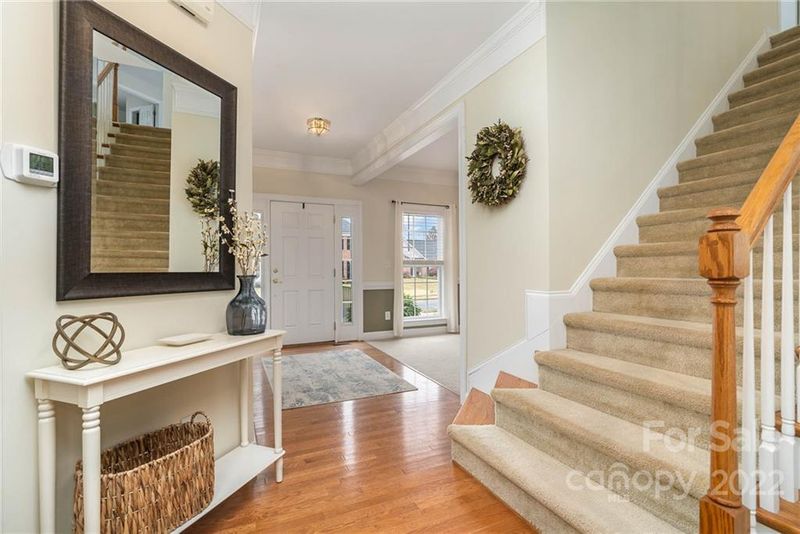 4200 Nathaniel Glen Ct, Matthews, NC 28105