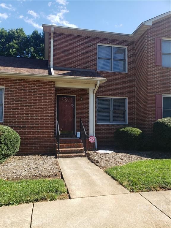102 Brandywine Dr #A2, Conover, NC 28613