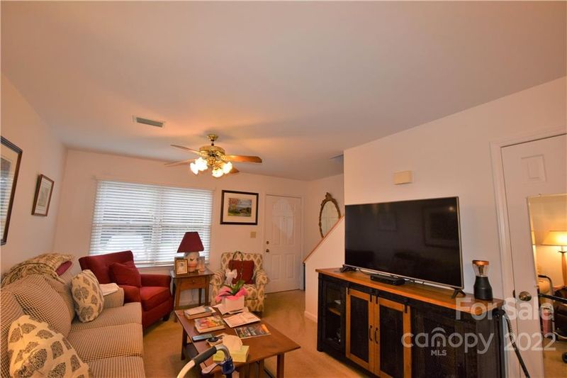 102 Brandywine Dr #A2, Conover, NC 28613