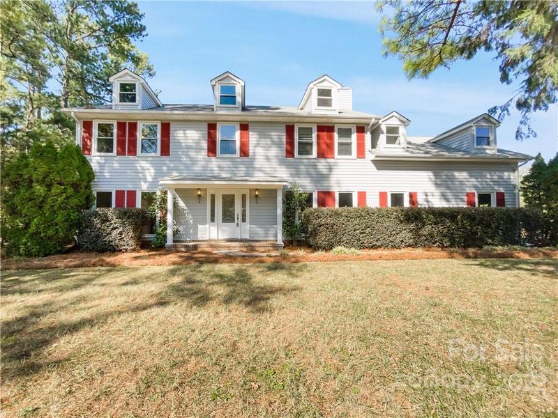 8300 Kensington Ln, Harrisburg, NC 28075