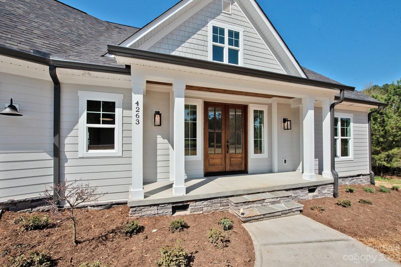 4263 Bordeaux Dr, Denver, NC 28037