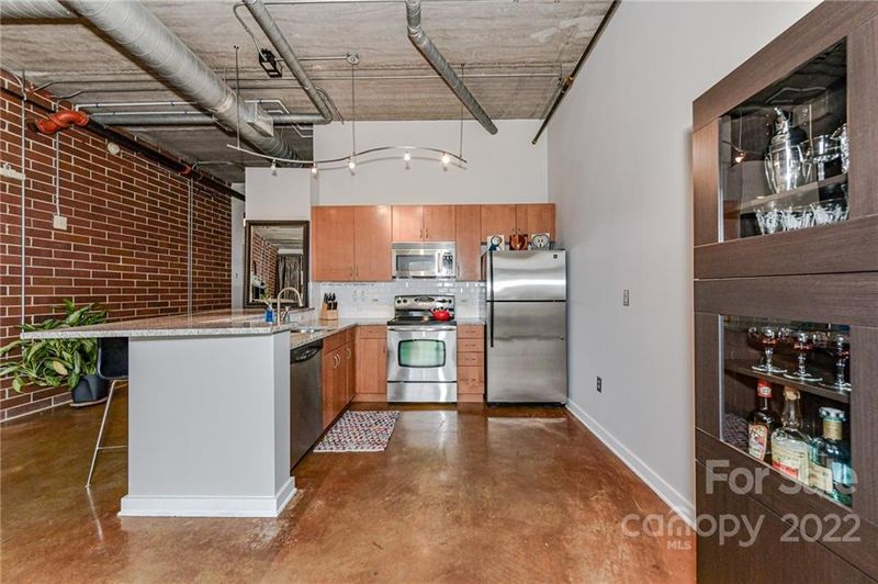 626 N Graham St #210, Charlotte, NC 28202