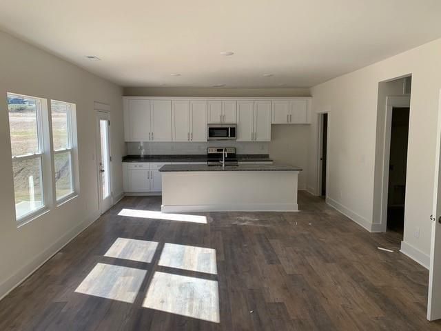 216 Sugar Hill Rd, Troutman, NC 28166