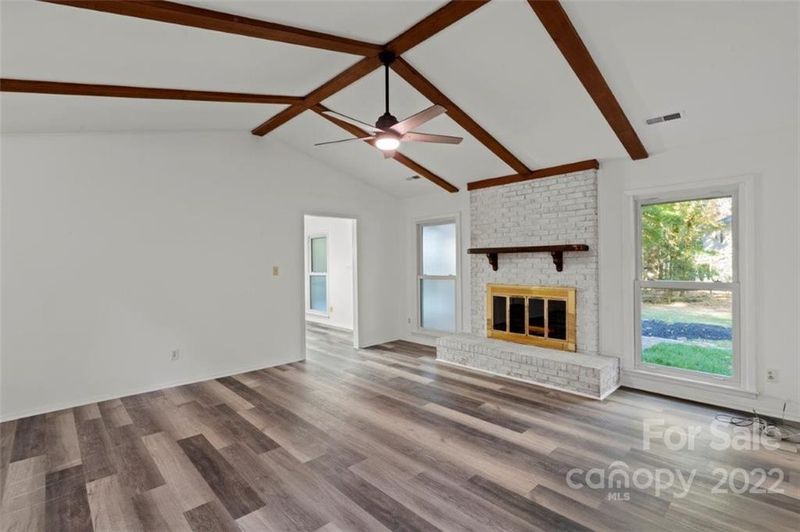 715 Tadlock Pl, Matthews, NC 28105