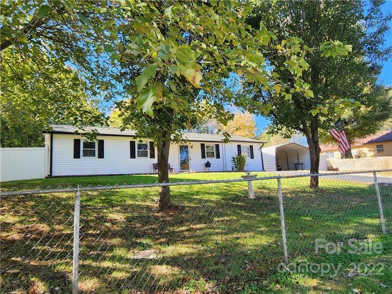 314 Downing St, Troutman, NC 28166