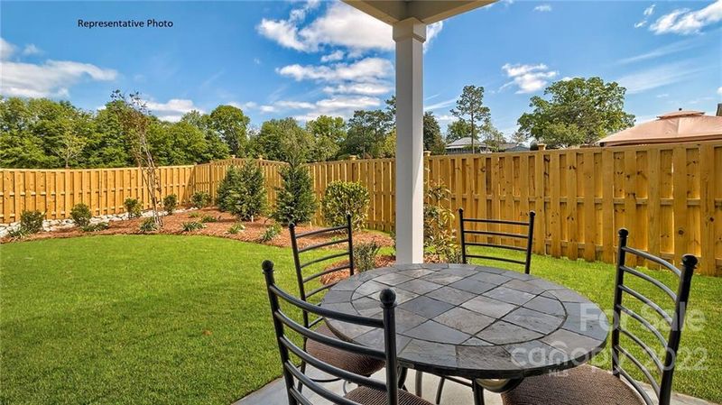 4002 Village Blvd NW, Conover, NC 28601
