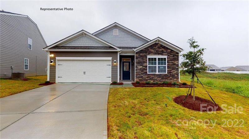 4002 Village Blvd NW, Conover, NC 28601