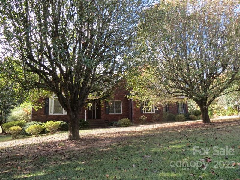 223 Williams Rd, Harrisburg, NC 28075