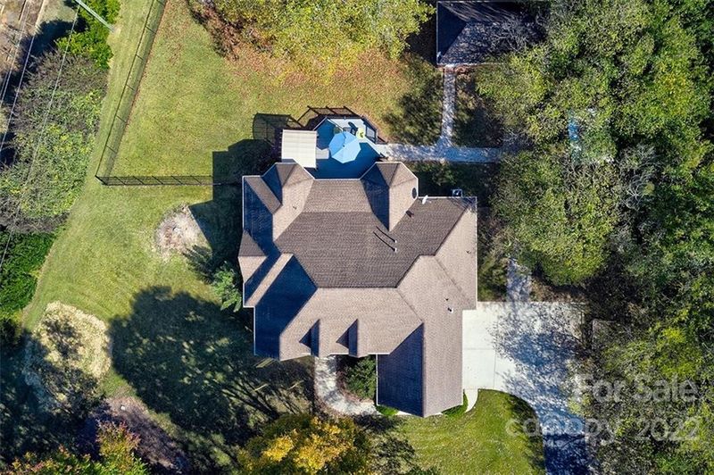 1444 Paraham Rd, York, SC 29745