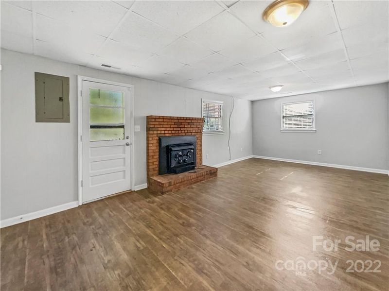104 Amy Ct, Gastonia, NC 28052