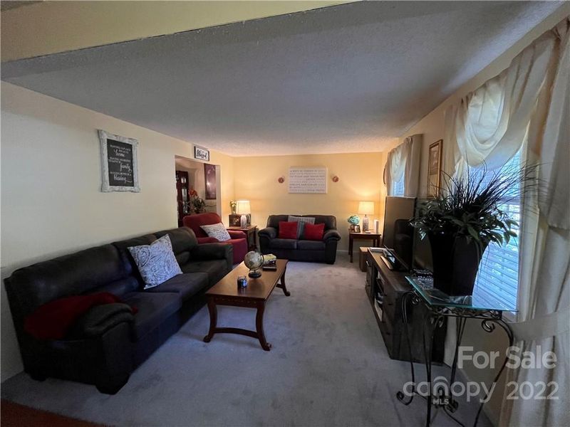 8100 Mahogany Dr, Charlotte, NC 28227