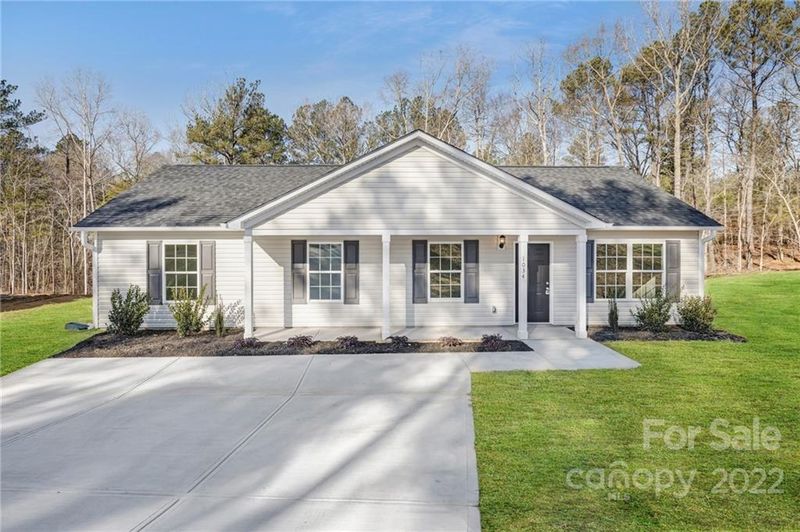 1034 Westminster Dr, Lancaster, SC 29720
