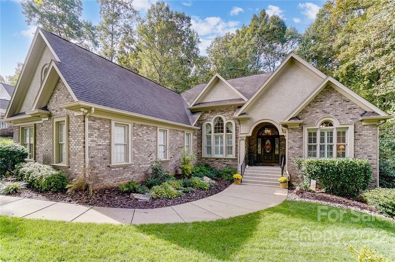 7704 Juniper Ln, Denver, NC 28037
