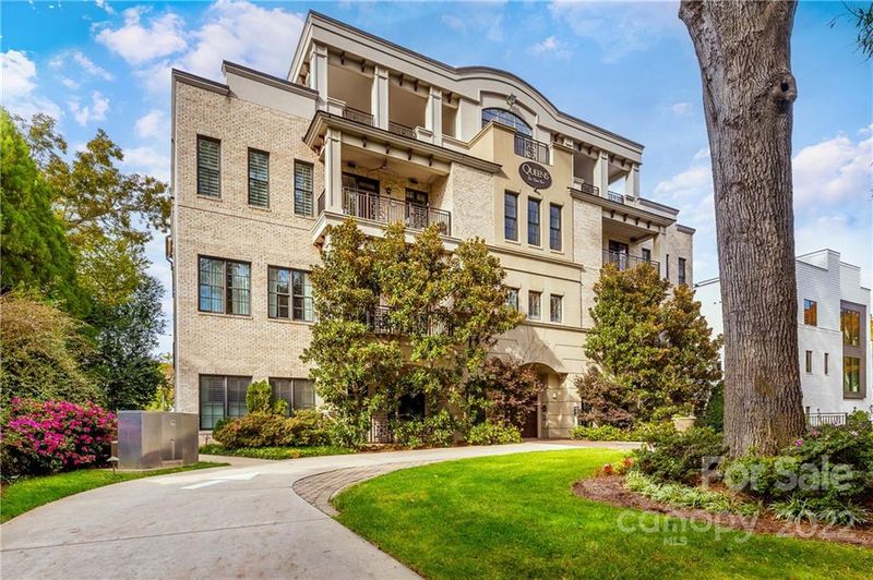 626 Queens Rd #301, Charlotte, NC 28207