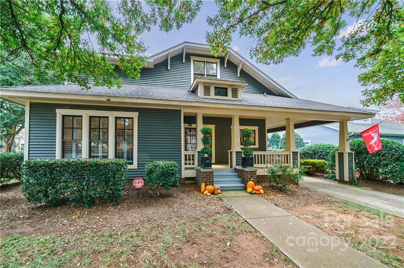 2201 Lyndhurst Ave, Charlotte, NC 28203