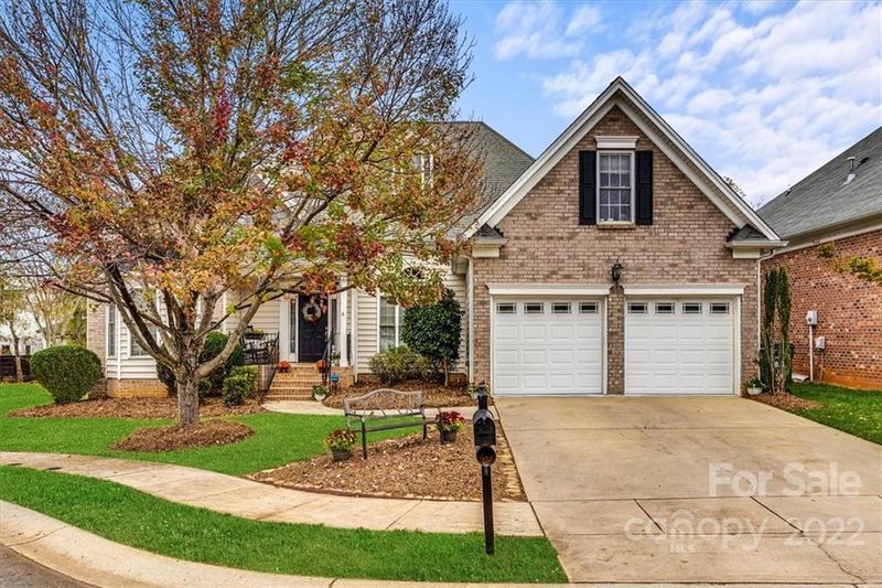 1136 Moray Ct, Charlotte, NC 28211