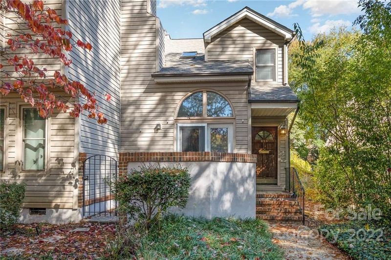 805 Lexington Ave, Charlotte, NC 28203