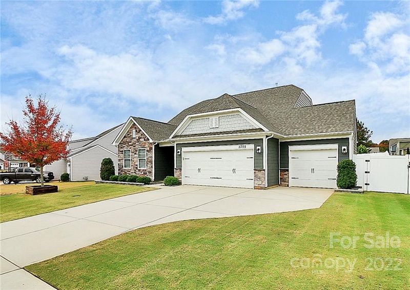 3355 Delaware Dr, Denver, NC 28037