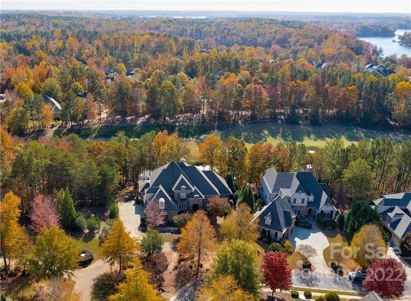 16900 Ashton Oaks Dr, Charlotte, NC 28278