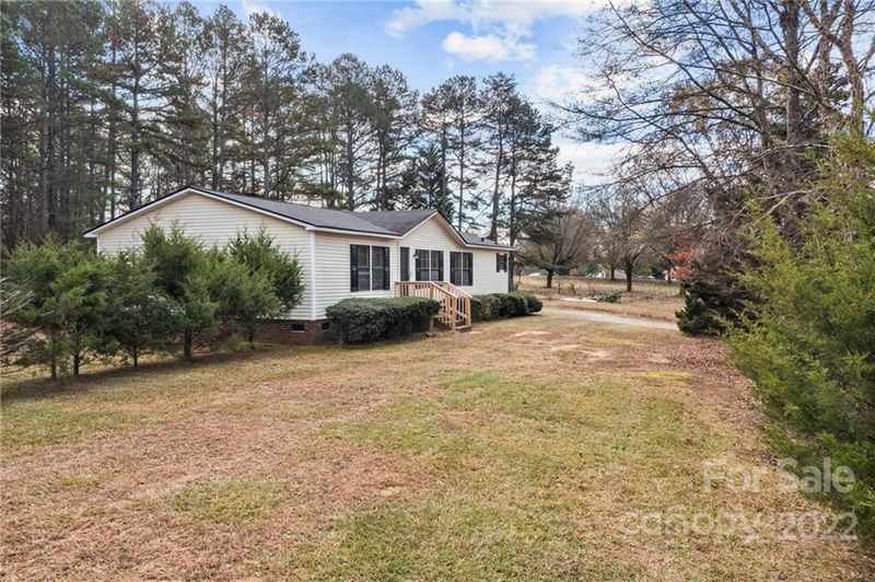 5956 Charlie Walker Rd, Kannapolis, NC 28081