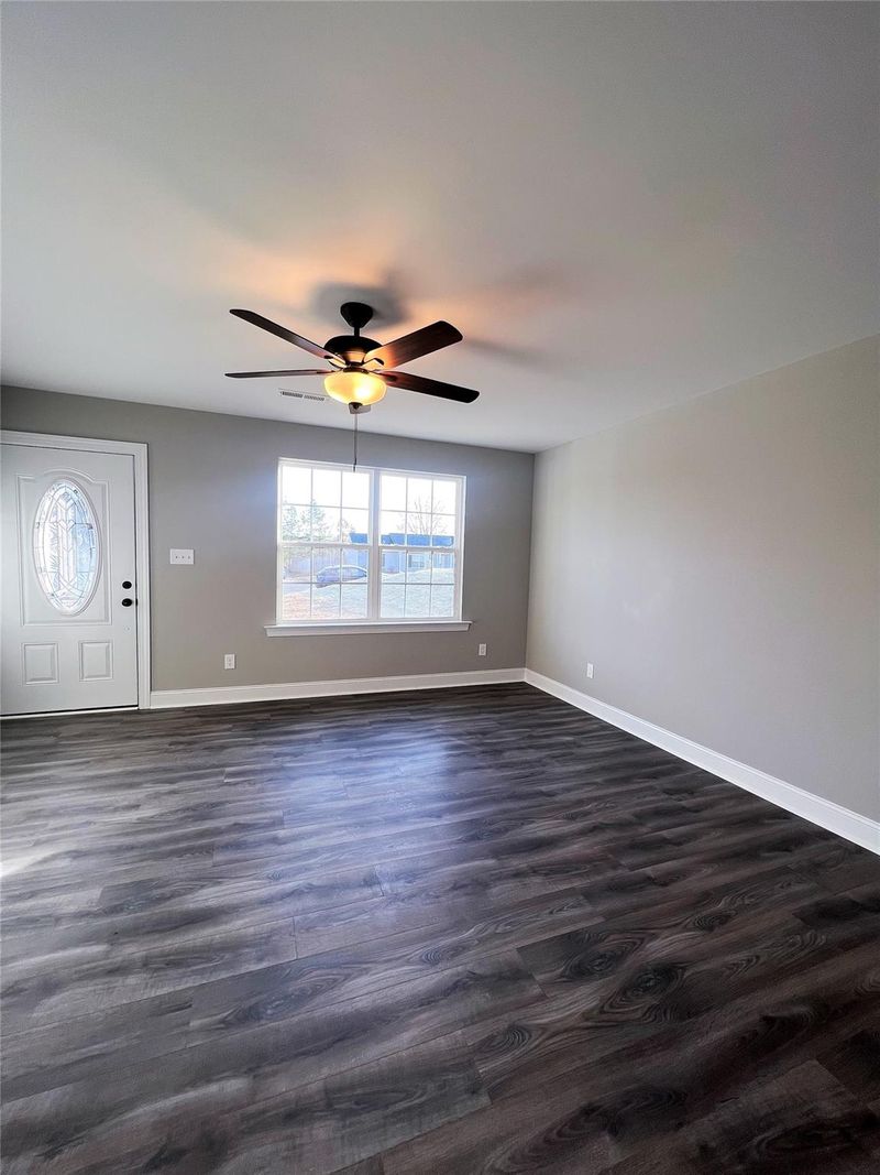 1494 Foxbrook Cir, Lancaster, SC 29720