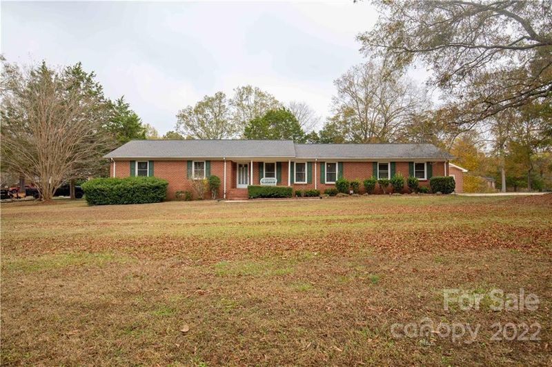 570 Freemont Dr, Lancaster, SC 29720