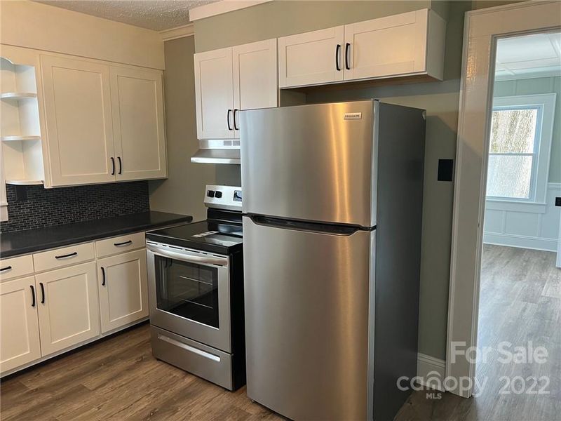 302 W 24th St, Newton, NC 28658