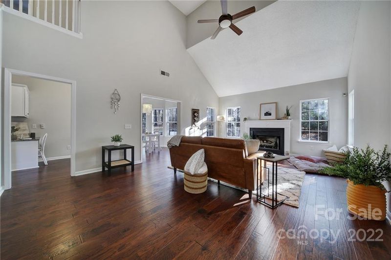 12114 Meadow Post Ln, Charlotte, NC 28269