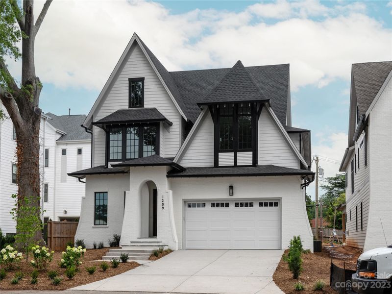 1209 Reece Rd, Charlotte, NC 28209