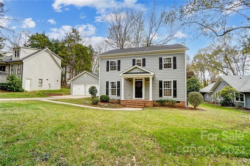 2601 Innsbrook Rd, Charlotte, NC 28226