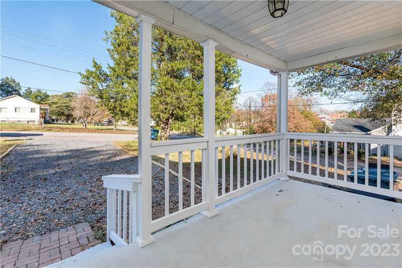 1829 5th Ave SW, Hickory, NC 28602