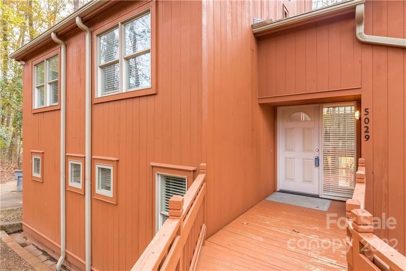 5029 Celeste Ct, Charlotte, NC 28270