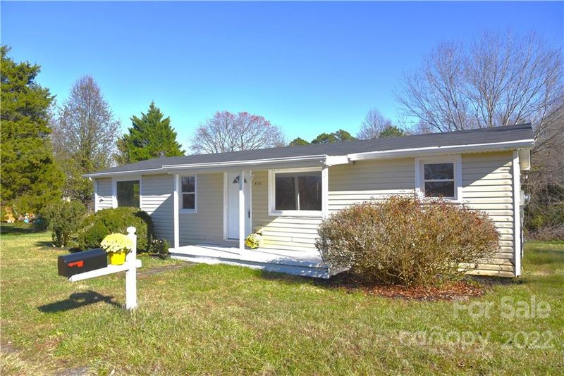 458 Kimmon Rd, Harmony, NC 28634