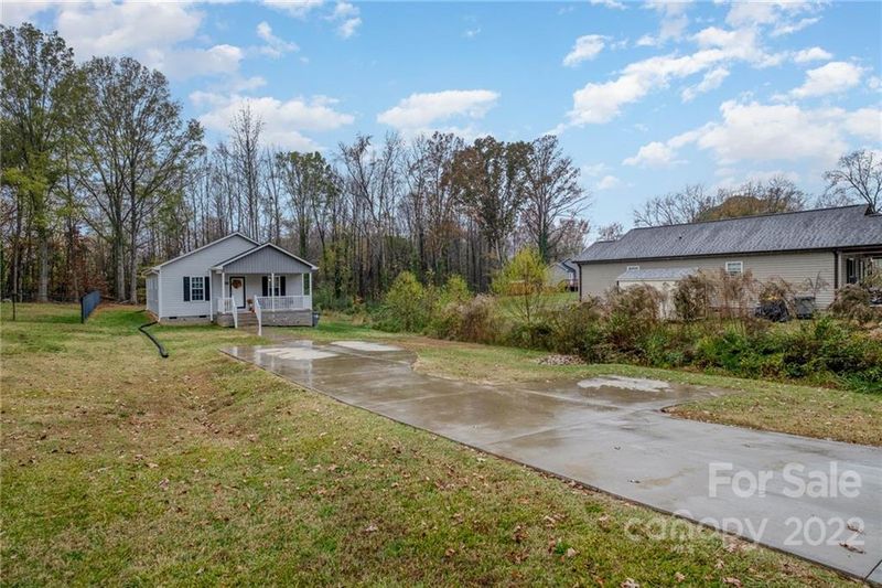 409 Snow St, Kannapolis, NC 28081